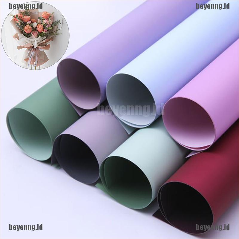 20 Pcs Kertas Pembungkus Buket Bunga Tahan Air Dua Warna