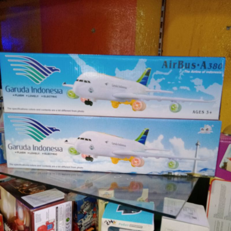 Mainan Anak Pesawat Garuda Indonesia Bisa Berjalan