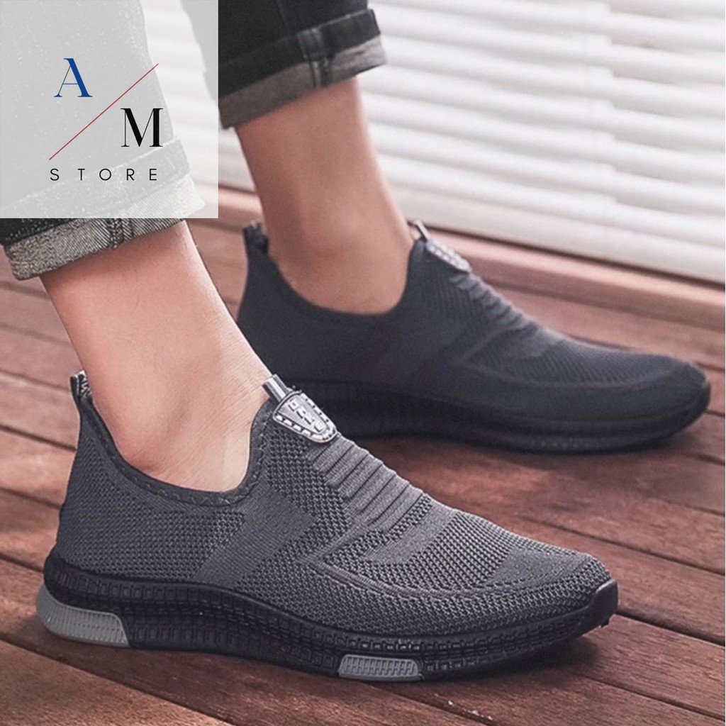 Sepatu Slip On New ONKE Pria