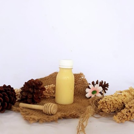 

Royal Jelly 100 gram l Madu Mahkota l Madu Asli