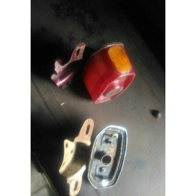 Lampu stop yamaha L2g. V75