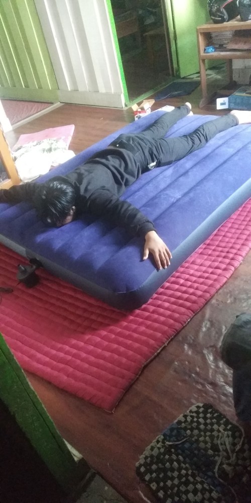 Paket Kasur Angin Intex High Quality Intex Durabeam Double + Pompa + Lem 64102 ( 137x191x25cm )