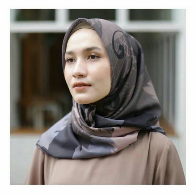 vio voal printed scarf by Mylady Hijab