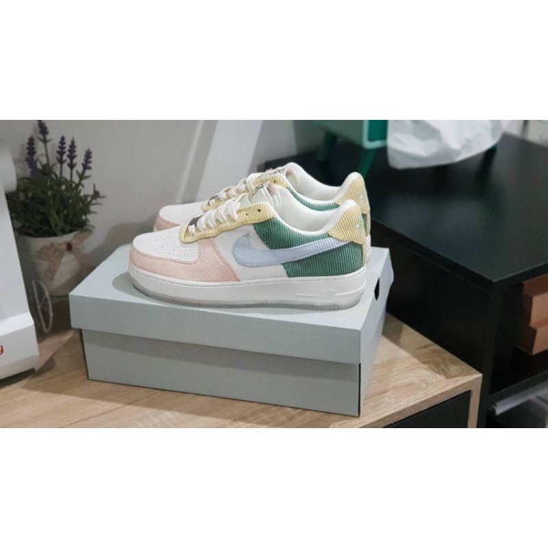 Nike Air Force One Corduroy