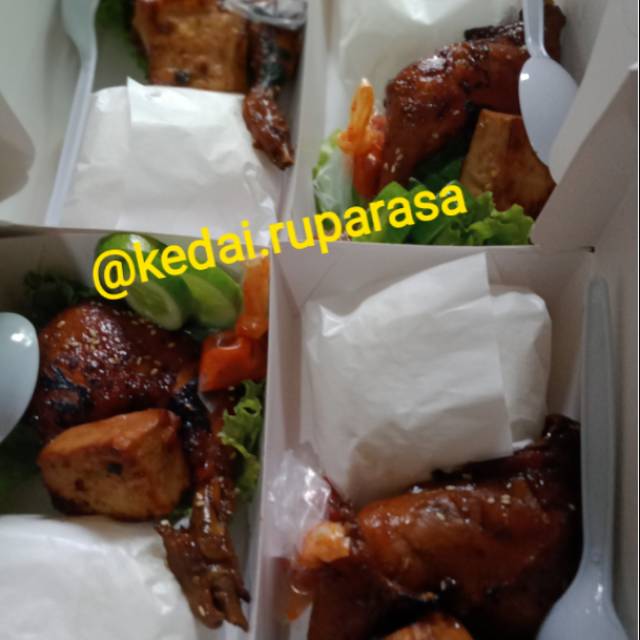 

Paket nasi box