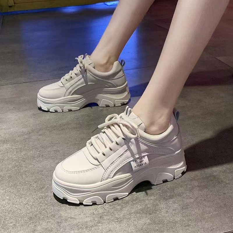Sepatu Sneakers Wanita Sepatu Premium Quality F40