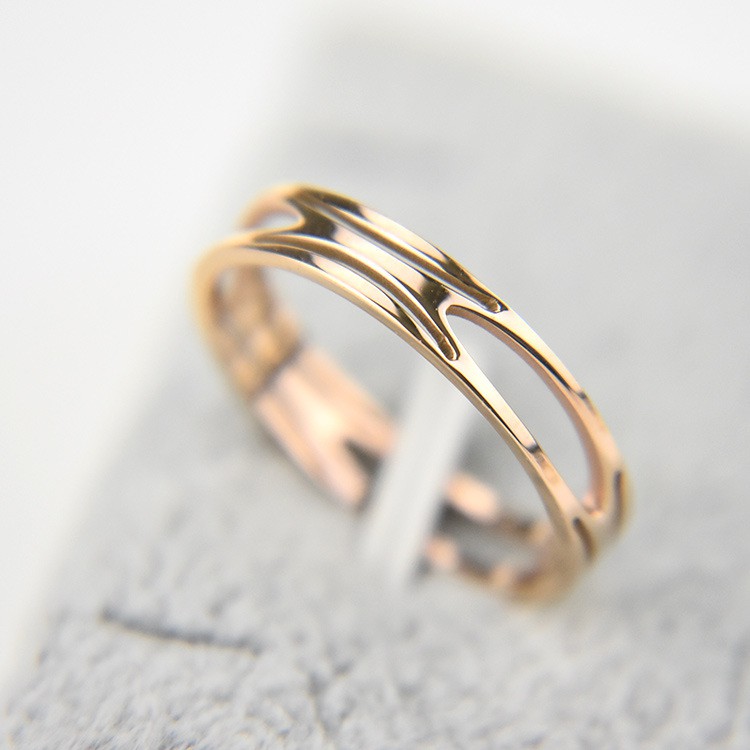 Cincin Stainless Steel / Titanium Anti Karat Wanita Mini Korea Motif Simpel Elegant Rose Gold CK064