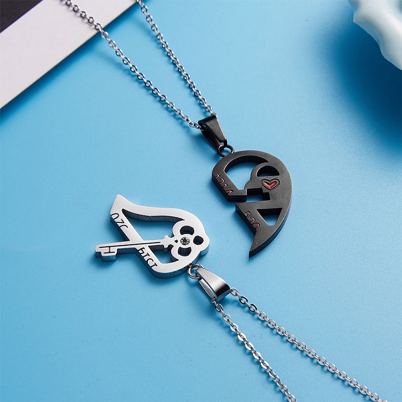 2 Pcs Kalung Couple Dengan Cinta Anda Jahitan Rantai Klavikula Titanium Cinta Kunci Dua Warna Hollow Fashion Aksesoris Fashion