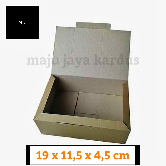 

(ucrit) 1 PCS Kardus Polos Kardus Karton Kotak Packing Sepatu Aksesoris Polos Ukuran 19x11.5x4.5 cm