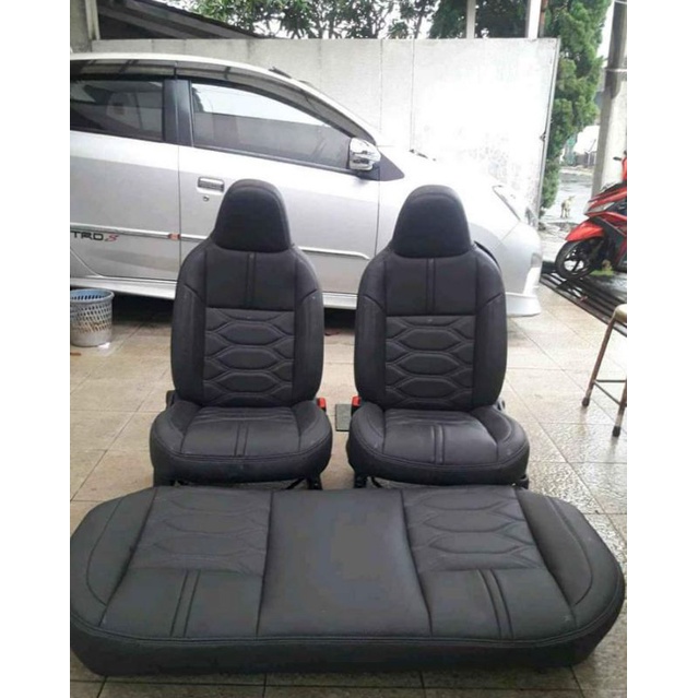 sarung jok agya,  sarung jok ayla,  cover jok agya,  cover jok ayla. JOK DEPAN + BELAKANG ( 2 BARIS 