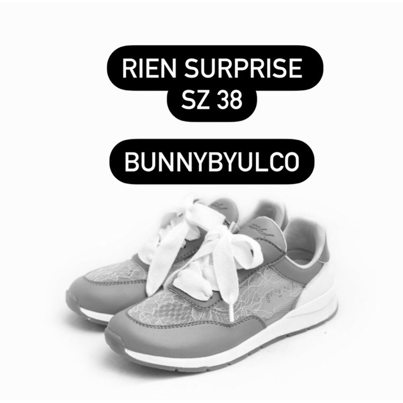 Rien Surprise by Ittaherl