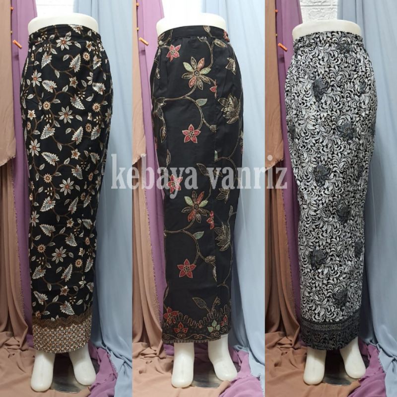 ROK SPAN BATIK//ROK BATIK SPAN//ROK SPAN DALAMAN FURINGBELAH TENGAH RESLETING BELAKANG