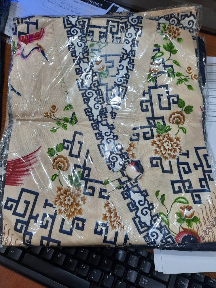 Mety Top Standar / Jumbo / Super Jumbo- Atasan Batik Jumbo Wanita Blouse Wanita / 262