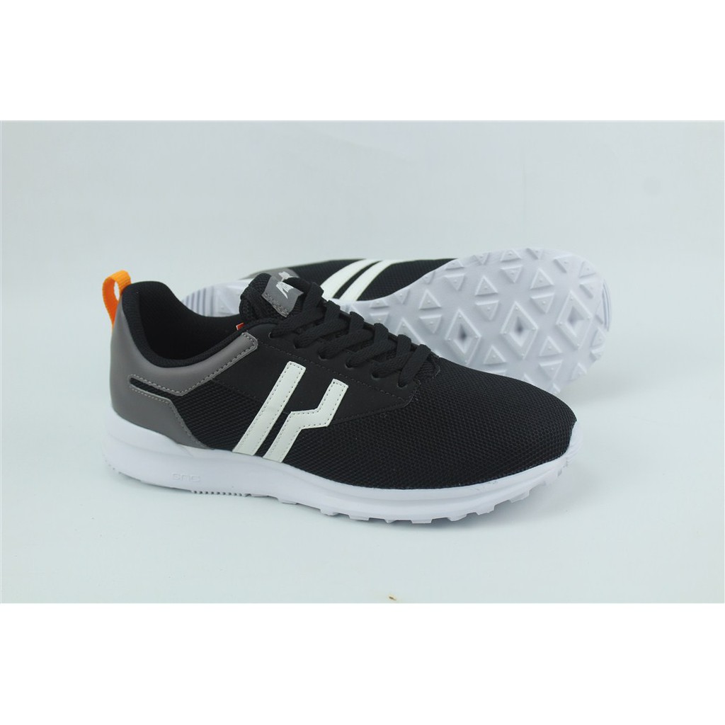 Sepatu Sneakers Pria Original PIERO CITY CROSS 38-44