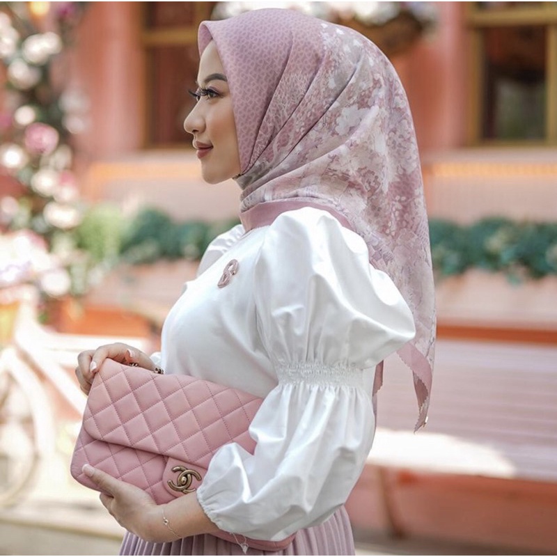 Preloved buttonscarves new york reborn blush