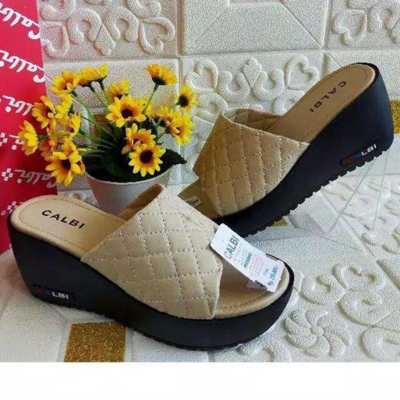 Wedges Wanita sandal Wanita Pesta Premium (Wedges Calbi warna cream ukuran 37
