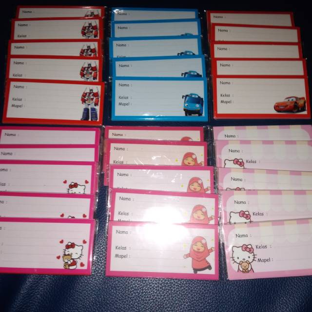

Stiker Buku karakter