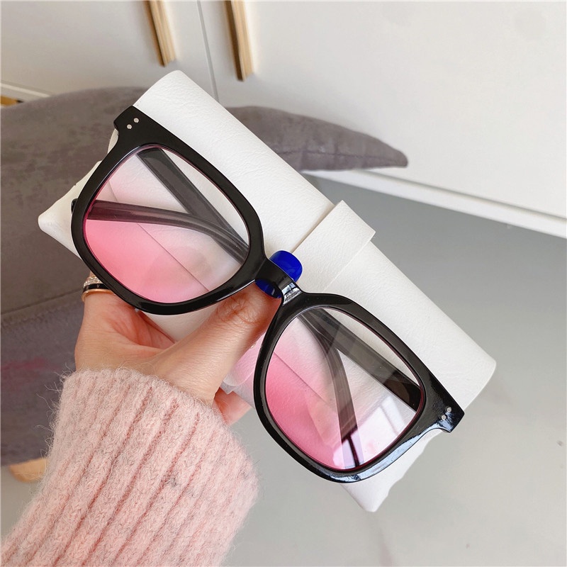COD✨Terbaru 2022 INS Kacamata Hitam Wanita Korea Kaca mata Retro Bingkai Merah Muda Besar Sunglassess Simple Import Murah-Bingkai Hitam*2022