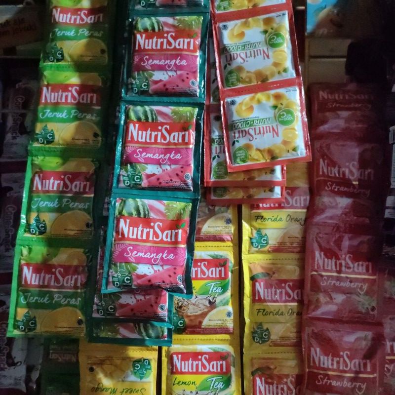 nutrisari minuman serbuk instan rentengan aneka rasa