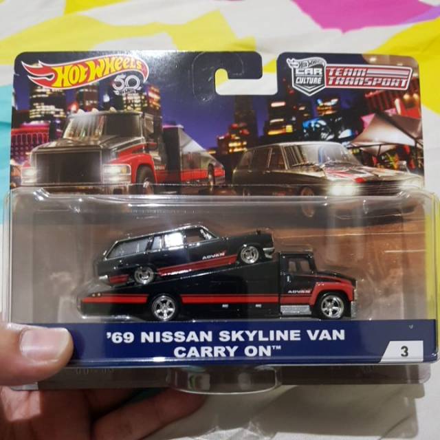 '69 Nissan Skyline Van Carry On