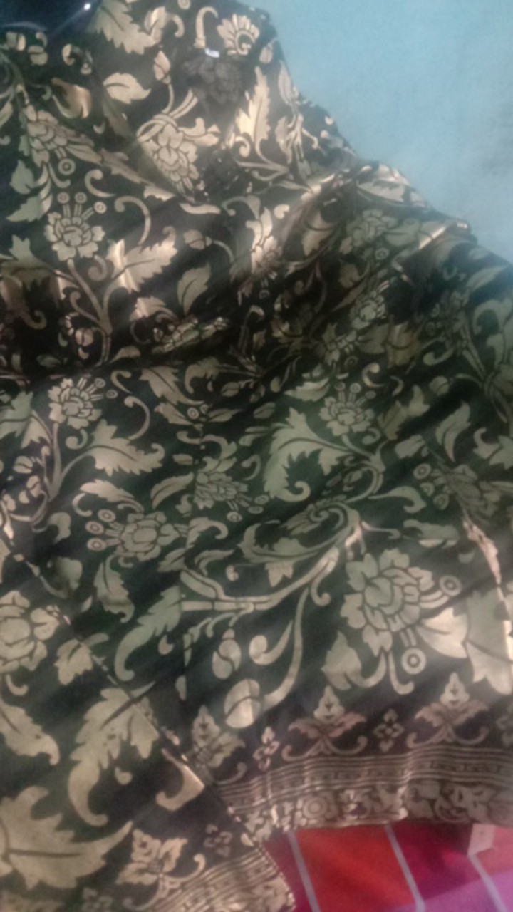 Baju Batik Couple Keluarga Prada