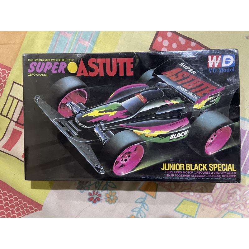 Tamiya Mini 4WD Super Astute Black Special