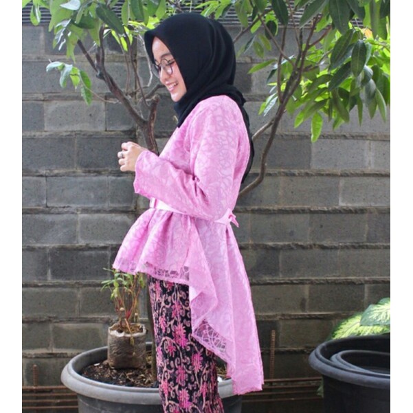 Atasan Kebaya Brokat Aurora 4 Aneka Warna Pilihan