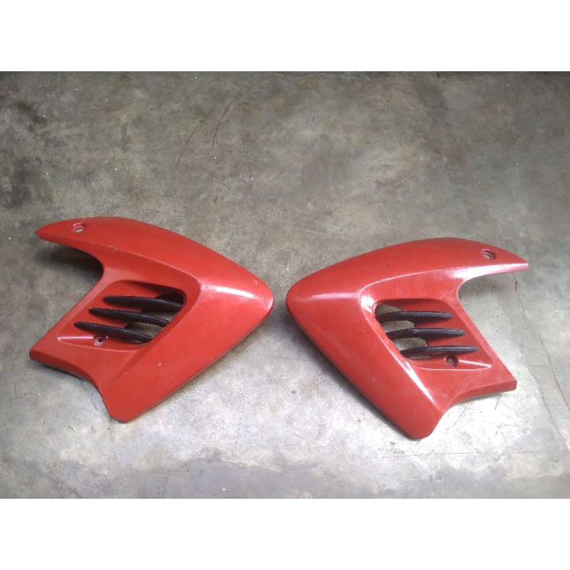 kupingan sayap tangki honda tiger revo
