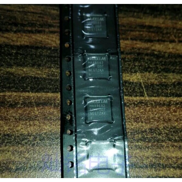 IC Power Maxim Max8682 Max 8682 ETM Canon 1100D 7D 60D 5DM3 Nikon D5000 Stok Terbatas