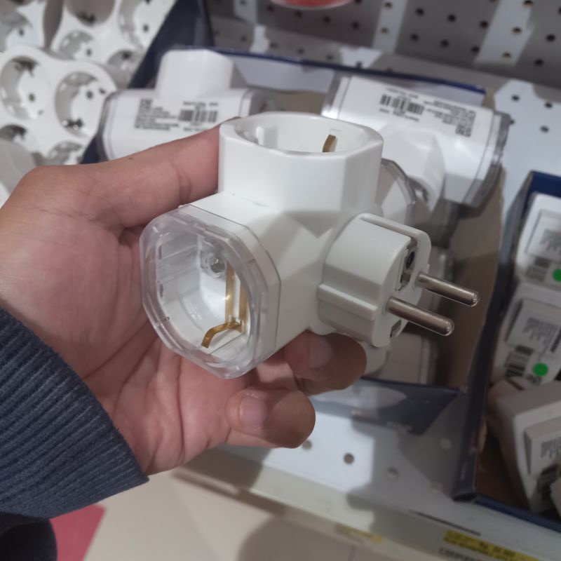 Krisbow stop kontak T 3 arah colokan listrik 10A