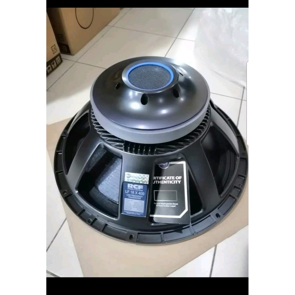 speaker rcf 18x400