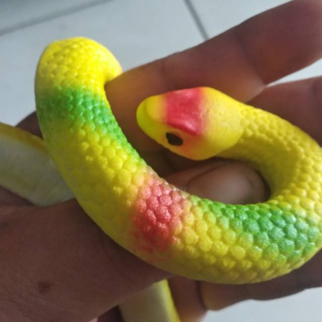 Mainan Prank Ular / uler - uleran