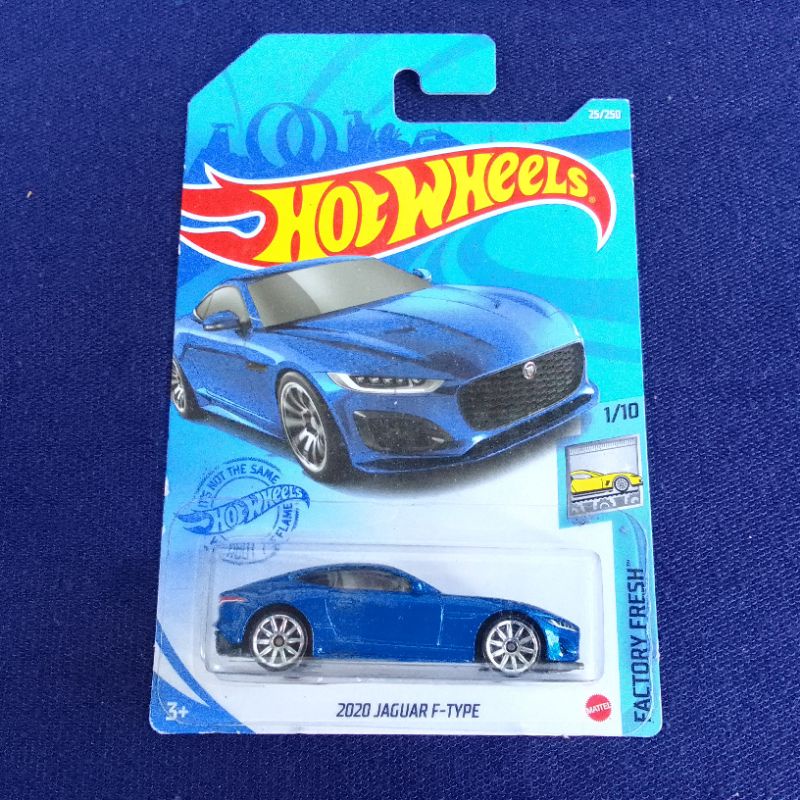 Diecast Hot Wheels HW Factory Fresh 2020 Jaguar F Type Biru