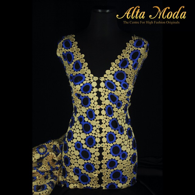 

Alta Moda Brokat Prada Lingkaran Bulat Biru Dan Krem