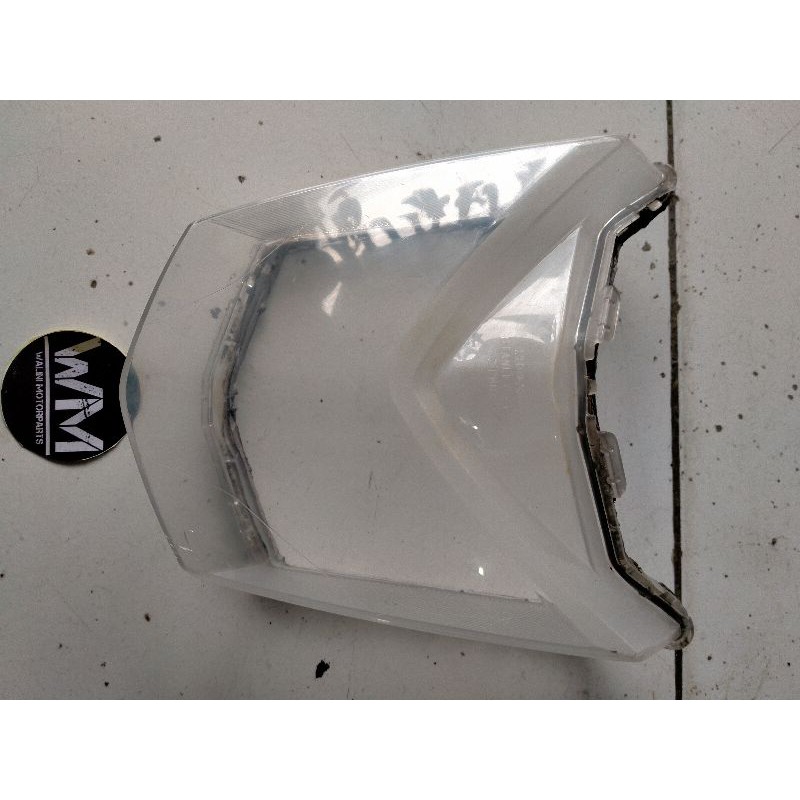 MIKA KACA LAMPU DEPAN BEAT FI 2013-2016 BEKAS ORIGINAL