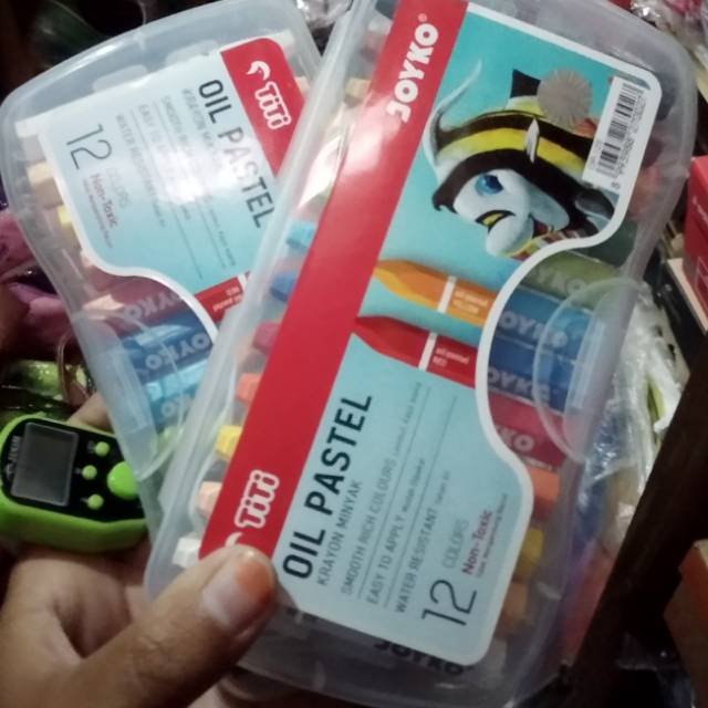 

Pewarna/Crayon/Oil Pastel/Titi