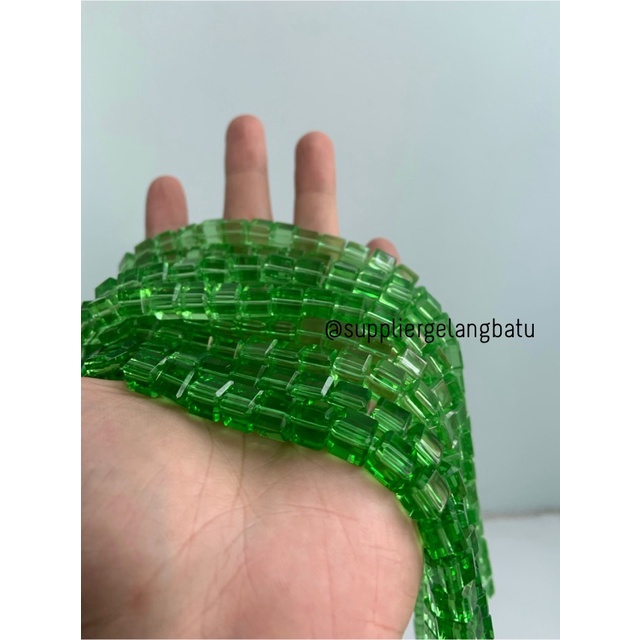 kristal Ceko kotak 8 x 8mm GREEN QUARTZ crystal bross manik hijau craf