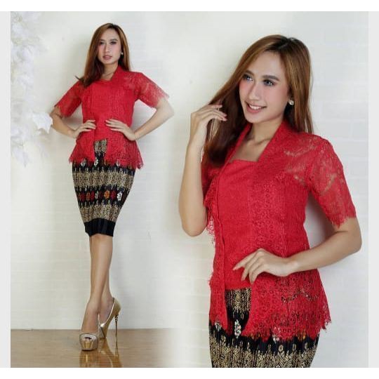 KEBAYA ROK PLISKET