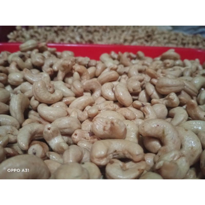 

KACANG METE GORENG TERMURAH asli wonogiri 1kg