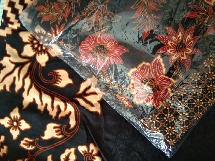 Gamis Piyas Monochrome - Gamis Batik Ori Pekalongan