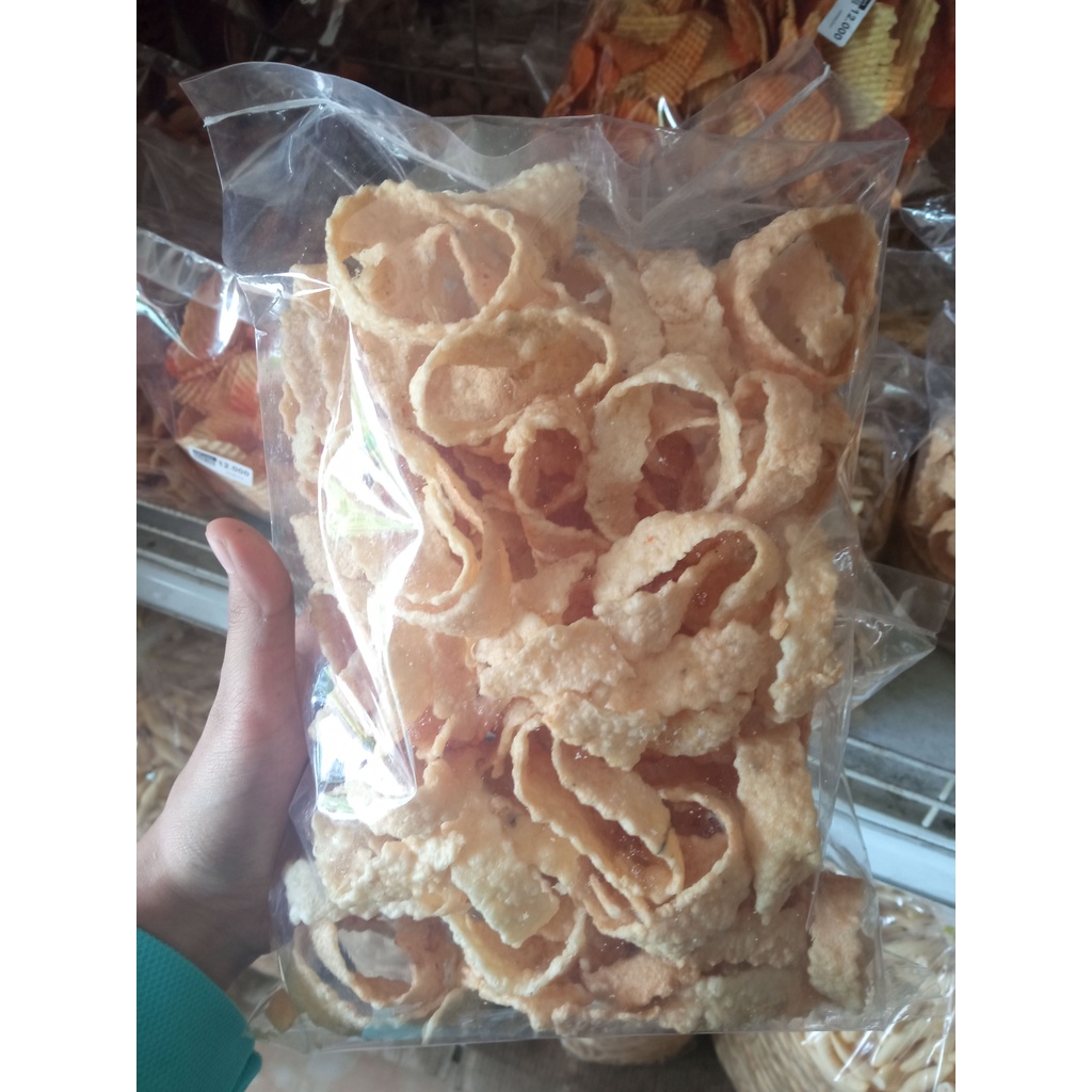 

PROMO SLONDOK RINTIK SNACK MAKANAN RINGAN SLONDOK KERITING KETELA TERMURAH