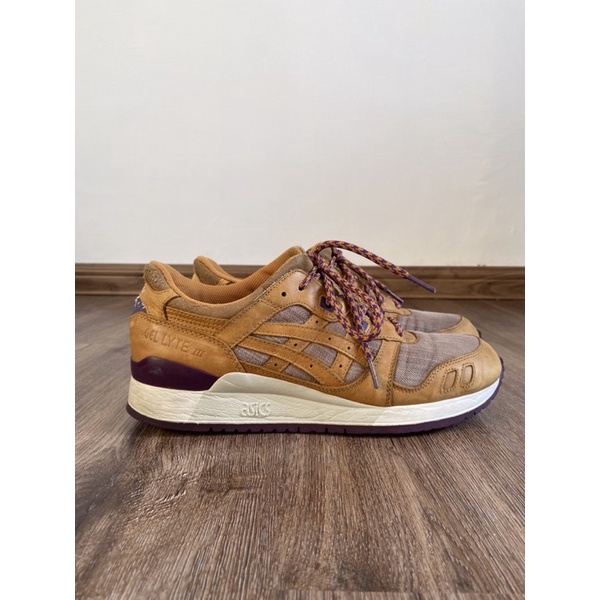 asics gel lyte III kakishibu (tan)