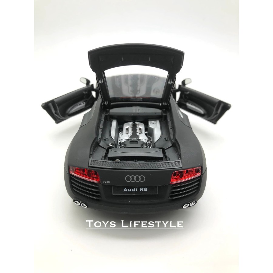 Welly Diecast - Audi R8 V10 Skala 1:24