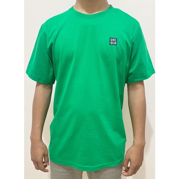 Kaos pria Uniqlo basic bordir motif logo kualitas original crewneck