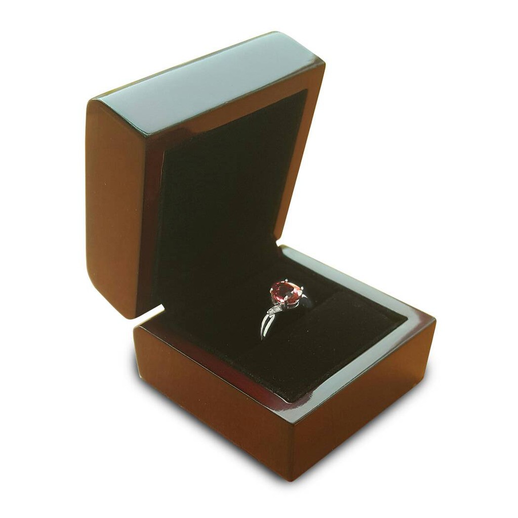 Kotak Cincin Kayu Varnish (dalam hitam) - Single Cincin