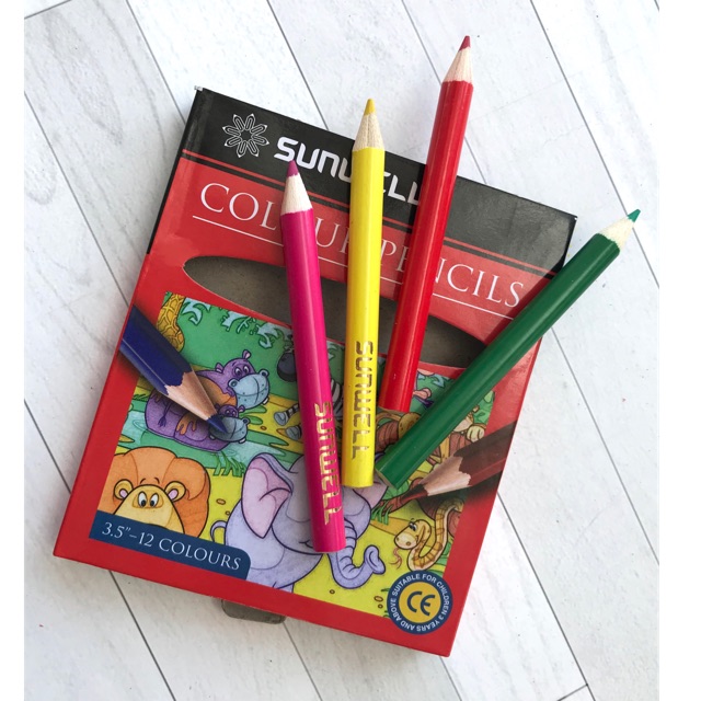

Pensil Warna 12S SUNWELL PENDEK
