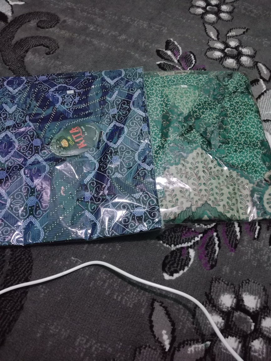 Kemeja Batik Motif Daun/batak