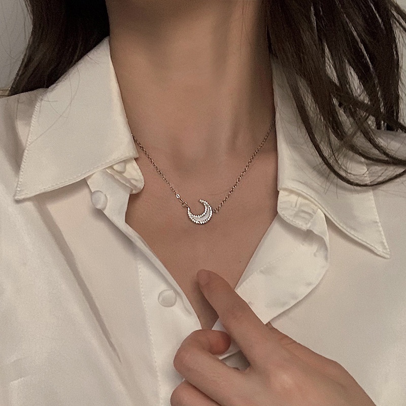 Fashion Moon Pendant Simple Necklace Accessories Ins Wind Cold Necklace Clavicle Chain Necklace for Women