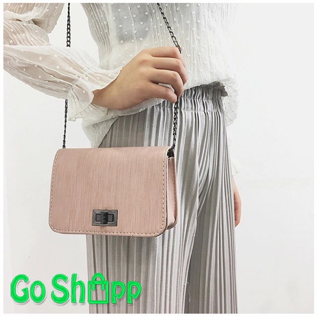 Tas Selempang Wanita Kulit Rantai Besi - Tas Fashion Wanita - Tas Import Terbaru - Sling Bag [SL01]