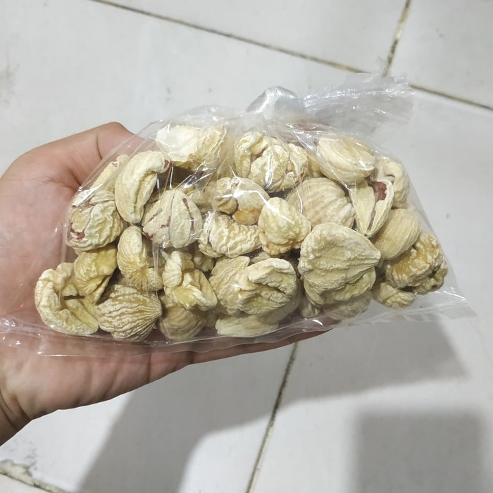 

Chestnut Lak Ci Kering Per Bungkus 250 gram